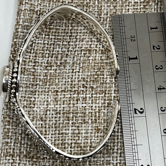 Vintage Suarti Bali 925 Sterling Silver Mother-of-Pearl Cuff Bracelet - Picture 11 of 16